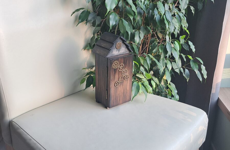Box - Miniature house