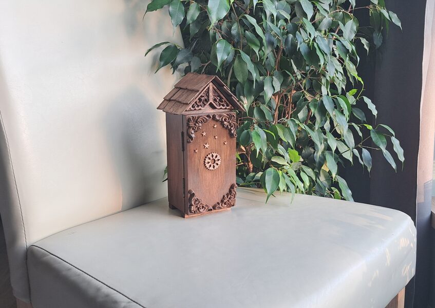 Box - Miniature house